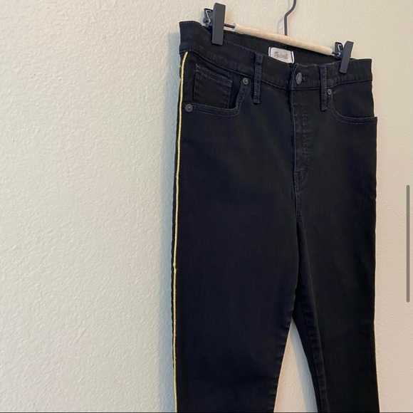 Madewell 10” High Rise Skinny Black Gold Piping - Picture 4 of 7
